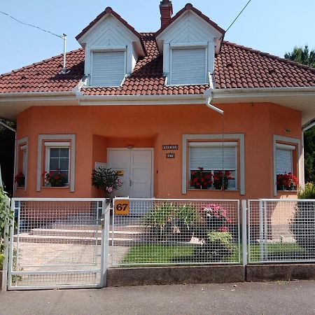 Marika Apartman Hajdúszoboszló Exteriér fotografie