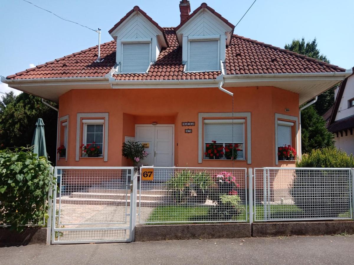 Marika Apartman Hajdúszoboszló Exteriér fotografie