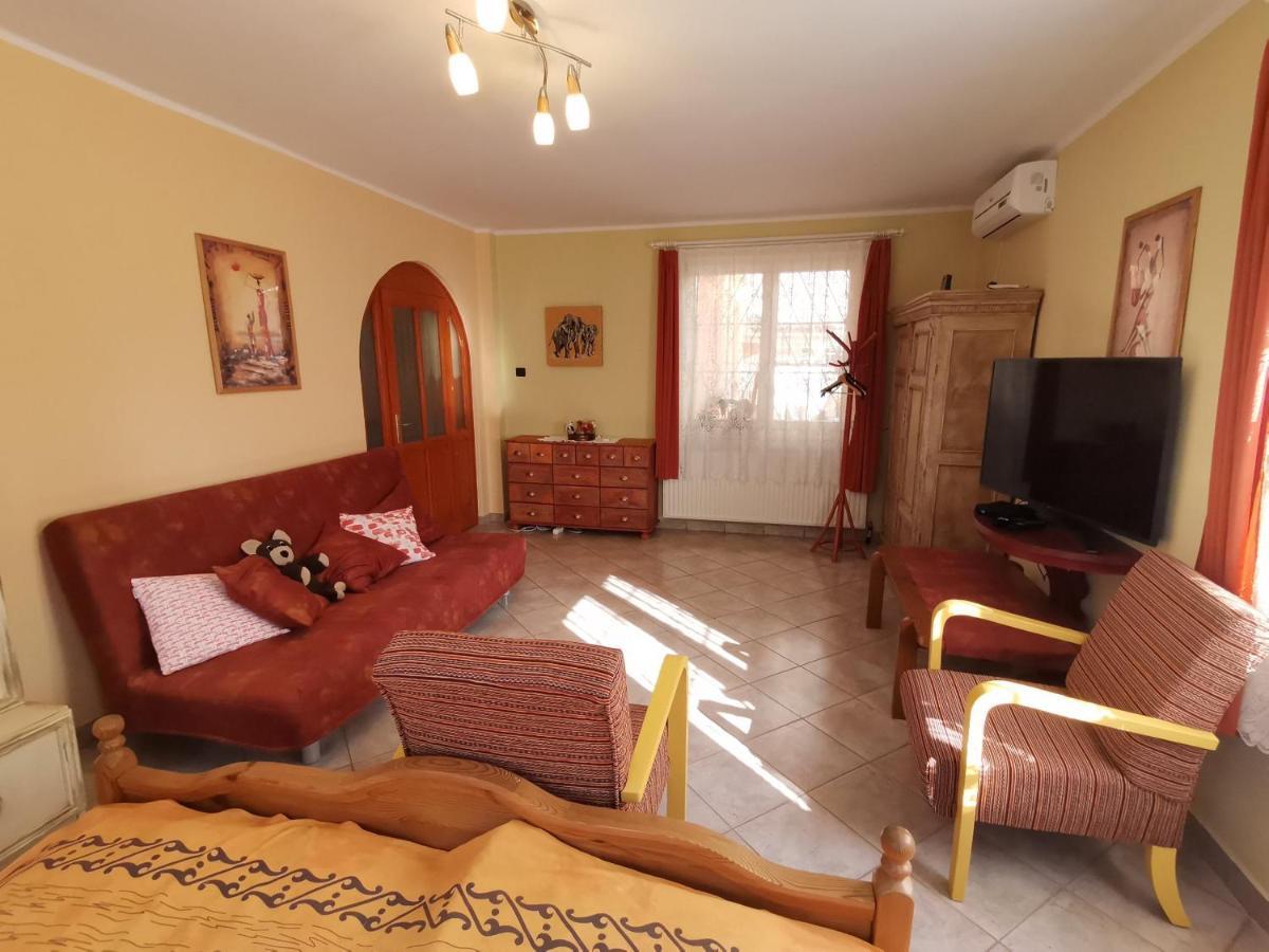 Marika Apartman Hajdúszoboszló Exteriér fotografie